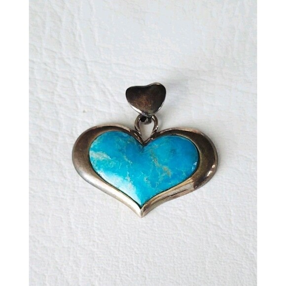 SX 925 STERLING SILVER  AND TURQUOISE HEART PENDANT  1.25" 9.83g - Picture 1 of 8